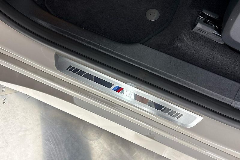 BMW X3 xDrive40d - fotka 16 z 26
