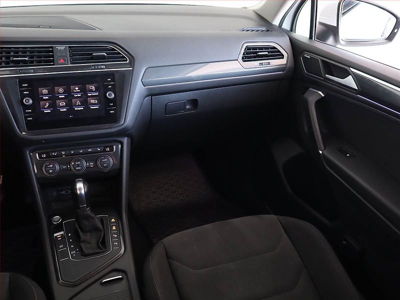 Volkswagen Tiguan Allspace (2019) R-Line 2.0 TDI - fotka 8 z 25