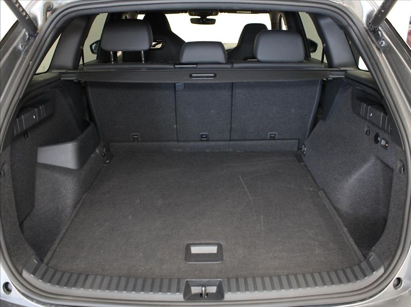 Škoda Kodiaq 2,0 TDi 4x4 Sportline PANO. TZ - fotka 24 z 27