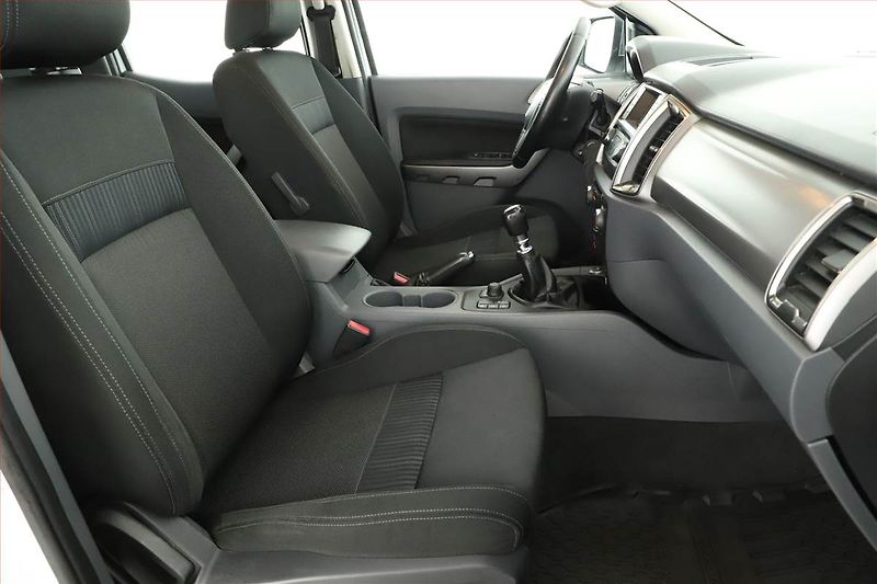 Ford Ranger (2016) 2.2 TDCi, 4X4, Tempomat - fotka 7 z 14
