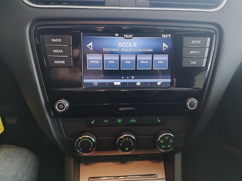 Škoda Octavia (2017) 1,6TDI,85KW,KLIMA,ALU - fotka 20 z 25
