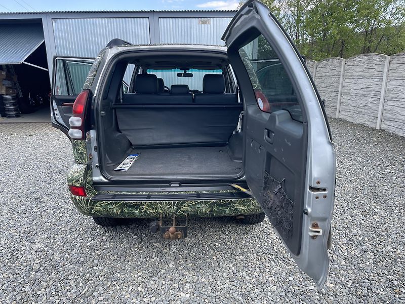 Toyota Land Cruiser 3.0TD 4x4 170PS AUT VÝBAVA !!! - fotka 148 z 180