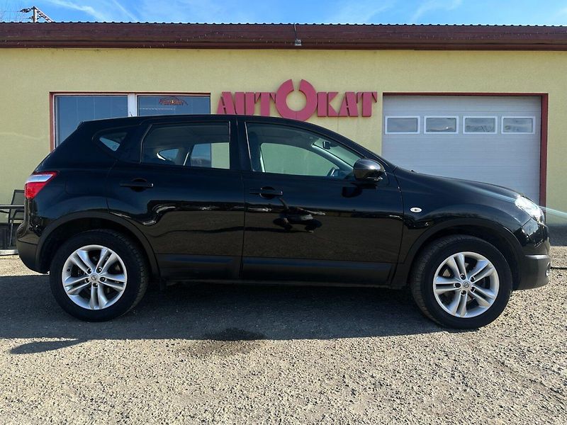 Nissan Qashqai 1.5 dCi Tempomat/ESP/1MAJ - fotka 2 z 30