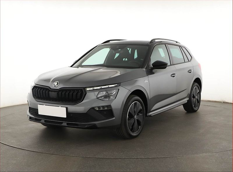 Škoda Kamiq (2025) 1.0 TSI, MONTE CARLO, AUTOMAT - fotka 2 z 18