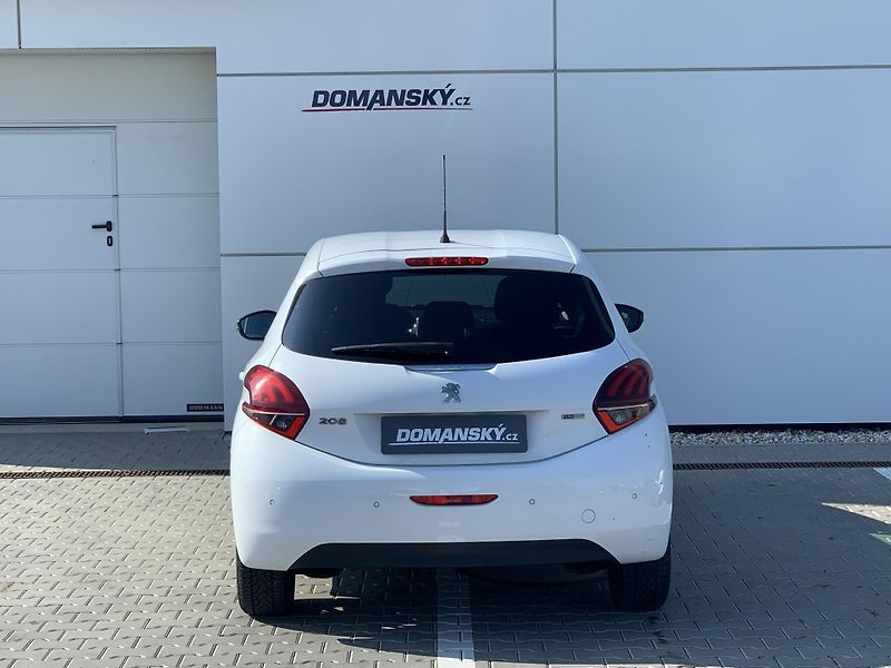 Peugeot 208 ALLURE+ 1.2 PureTech 81kW AT - fotka 12 z 22