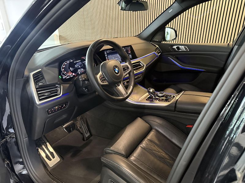 BMW X5 M50d HUD Vzduch H/K Tažné CZ - fotka 7 z 46