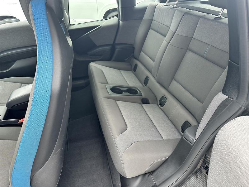 BMW i3 BEV - fotka 9 z 9