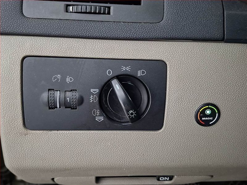 Škoda Fabia (2007) Style 1.2 12V, LPG, nová STK - fotka 14 z 14
