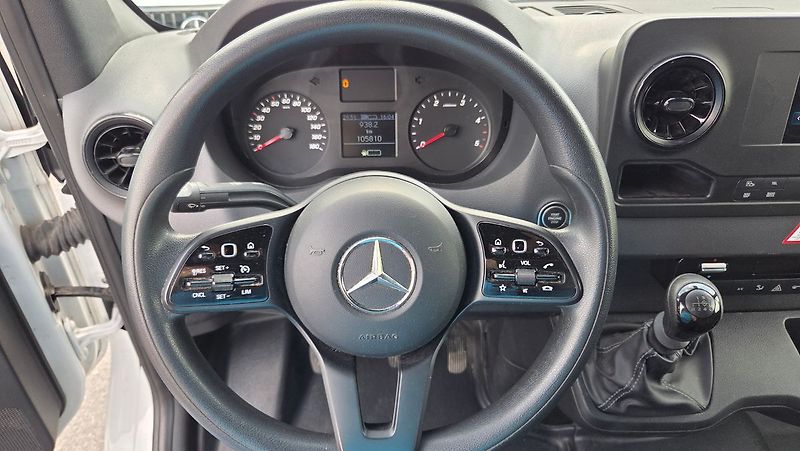 Mercedes-Benz Sprinter 315 CDI/L kamera 360° - fotka 11 z 22