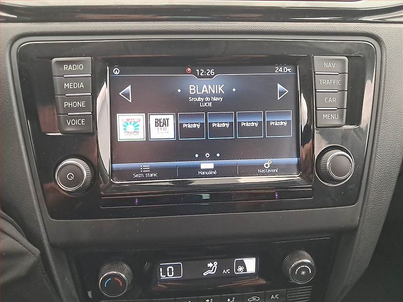 Škoda Rapid (2018) Style 1.0 TSI, Serv.kniha - fotka 12 z 18