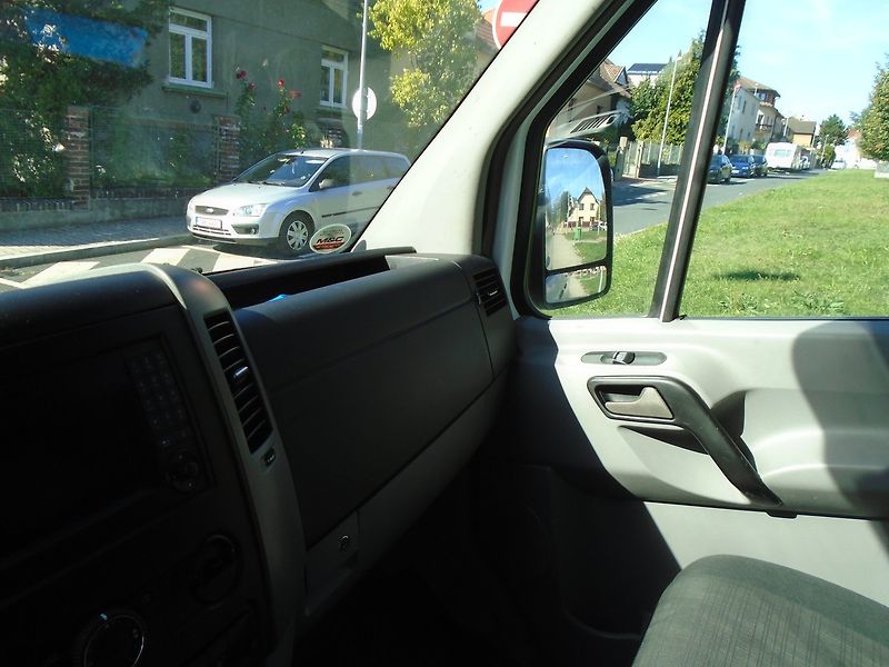 Mercedes-Benz Sprinter (2016) 2.2 CDi 313 L2 6 míst - fotka 25 z 29