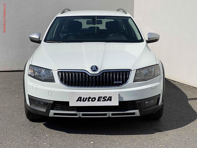 Škoda Octavia (2015) 2.0 TDi 4x4, DSG - fotka 2 z 18