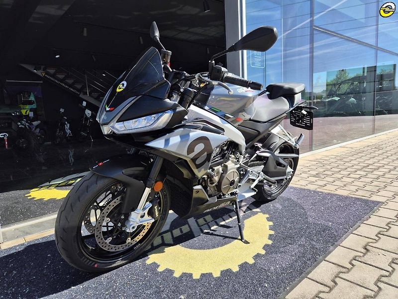 Aprilia Tuono 660 (2024) - fotka 8 z 18