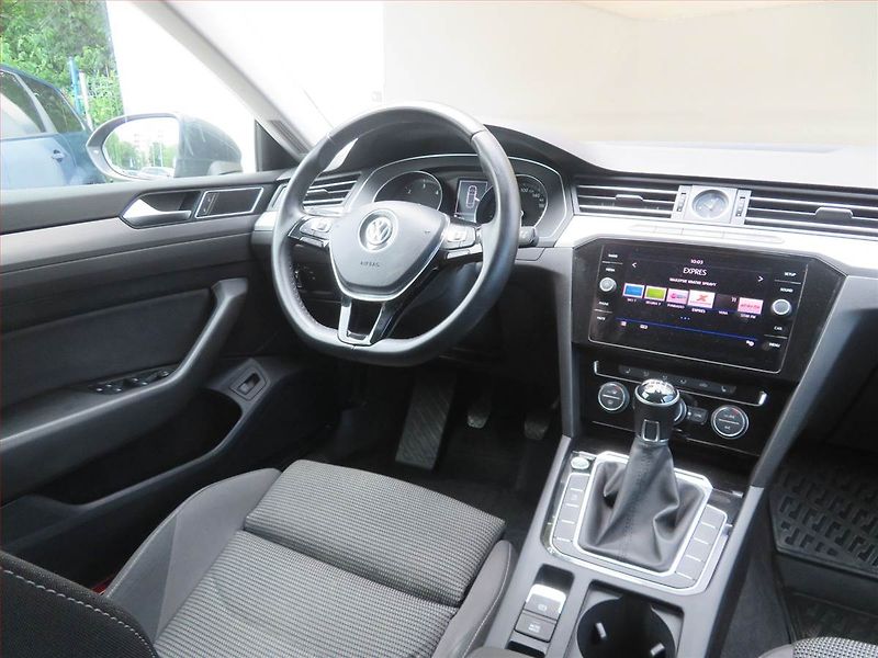 Volkswagen Arteon (2019) 2.0 TDI, Serv.kniha, Bi-Xenony - fotka 7 z 15