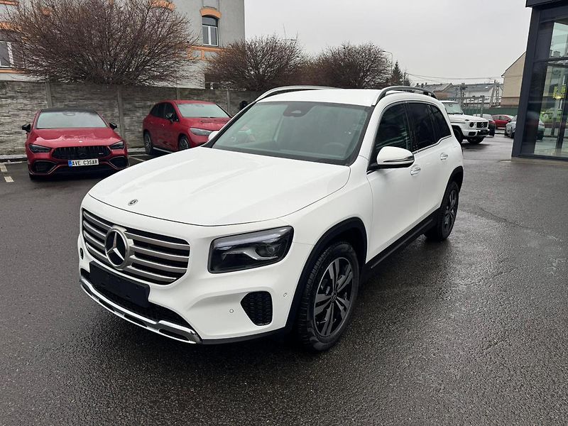 Mercedes-Benz GLB (2025) 200 d 4MATIC - fotka 2 z 25