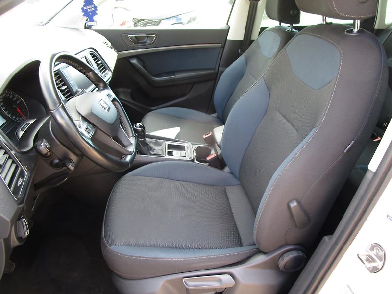 Seat Ateca 1,6TDI-85KW-NOVÁ STK - fotka 7 z 22