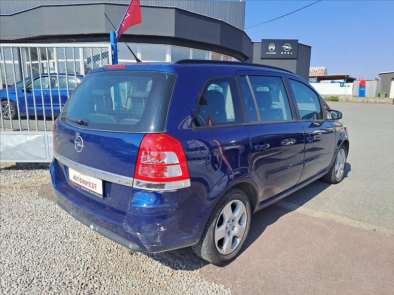 Opel Zafira 1,7 CDTi - fotka 3 z 13