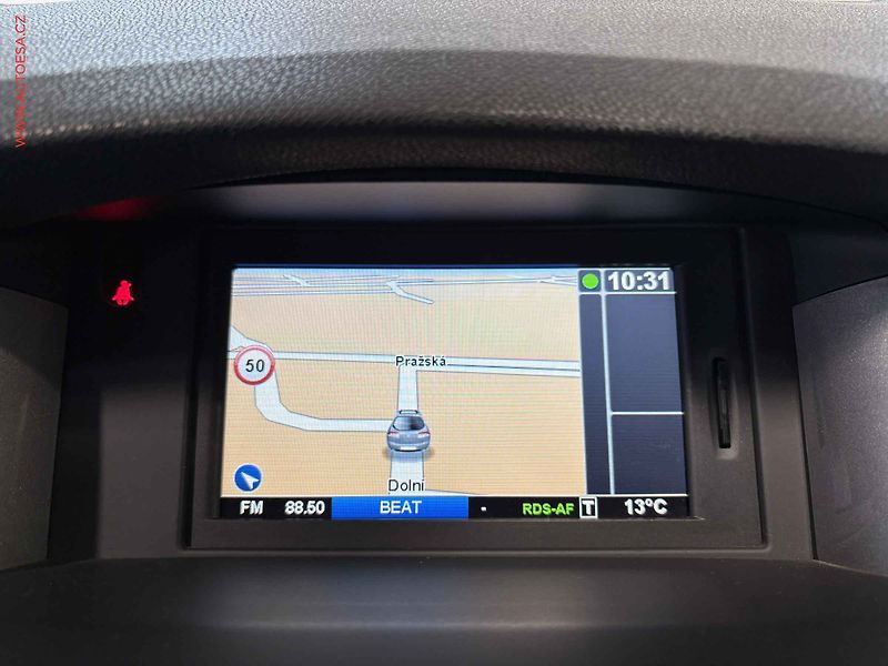 Renault Laguna (2011) 1.5 dCi, 2.maj,ČR, AC, navi - fotka 11 z 16
