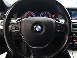 BMW Řada 5 (2015) 530d xDrive, 4X4, Automat - náhled 16