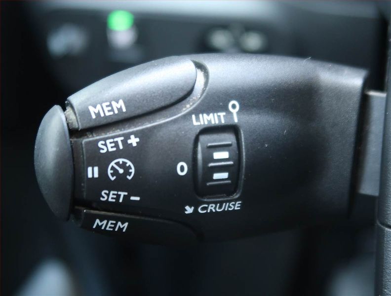 Citroën C3 (2018) 1.2 PureTech, ČR,1.maj - fotka 16 z 17
