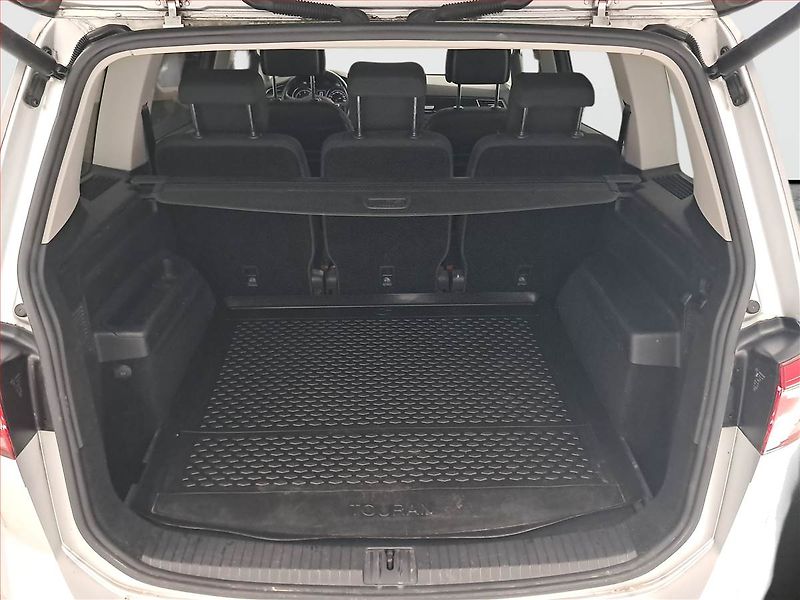 Volkswagen Touran (2017) 1.6 TDI, Automat, Tempomat - fotka 14 z 21