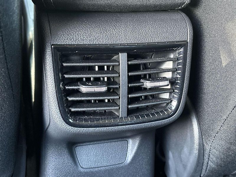 Škoda Fabia (2025) 1.0 TSI Selection - fotka 24 z 29