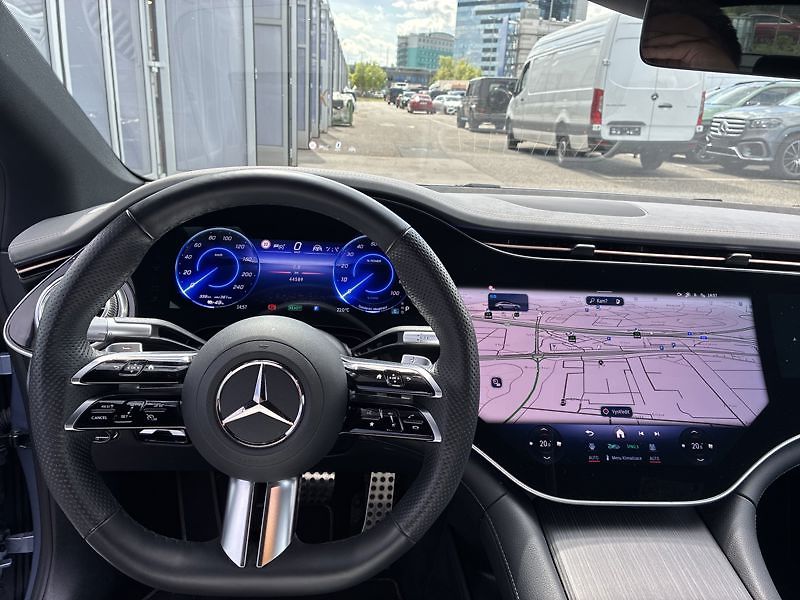 Mercedes-Benz Třídy E EQS Berline EQS 580 4MATIC Ele - fotka 11 z 18