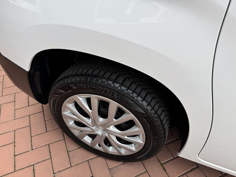 Citroën Berlingo (2020) 1.5BlueHDi Klima Tempomat - fotka 46 z 48
