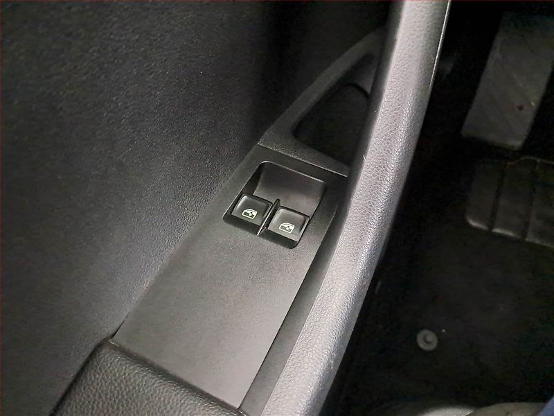Škoda Octavia (2016) Ambition 1.4 TSI, Tempomat - fotka 15 z 15