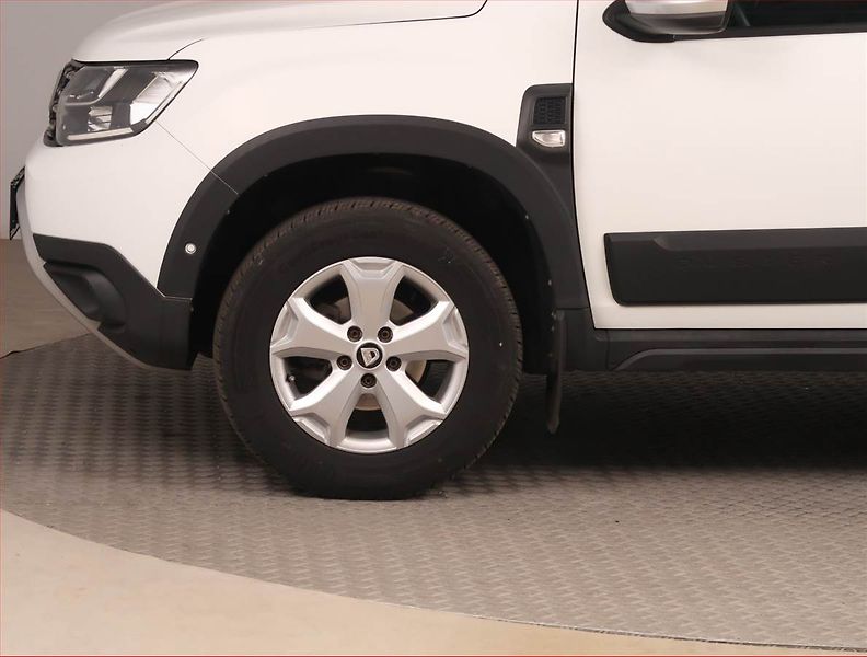 Dacia Duster (2018) 1.6 SCe, Navi, Tempomat - fotka 14 z 15
