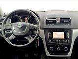 Škoda Yeti 1,6 TDi Navi Klima Tempomat - náhled 16