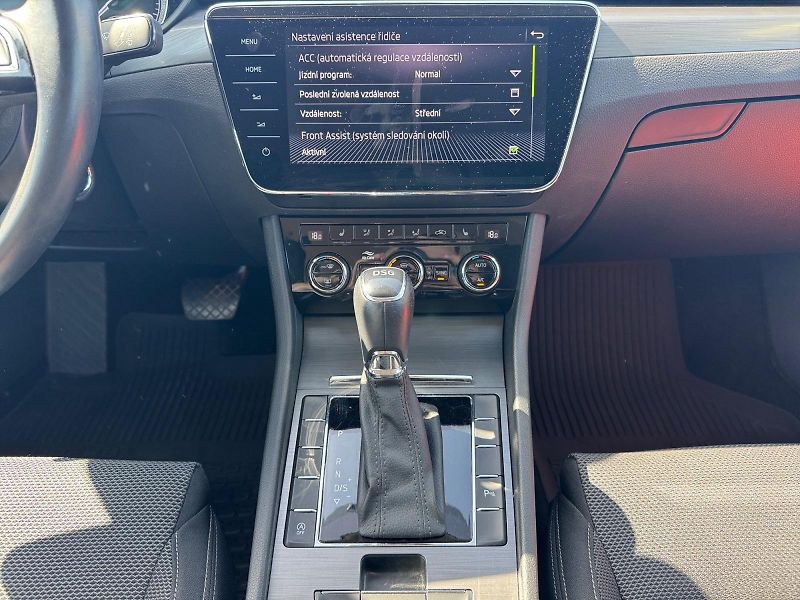 Škoda Superb (2020) STYLE 2.0TDI 110kW DSG TAŽNÉ  - fotka 10 z 11