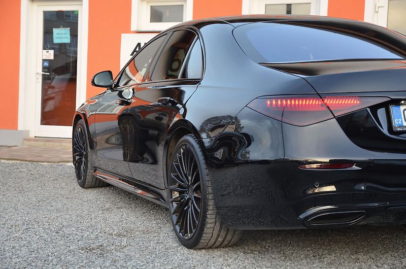 Mercedes-Benz Třídy S (2021) S 400d 4Matic AMG / ZÁRUKA - fotka 7 z 53