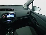 Toyota Yaris (2015) 1.5 Hybrid, Automat - náhled 8