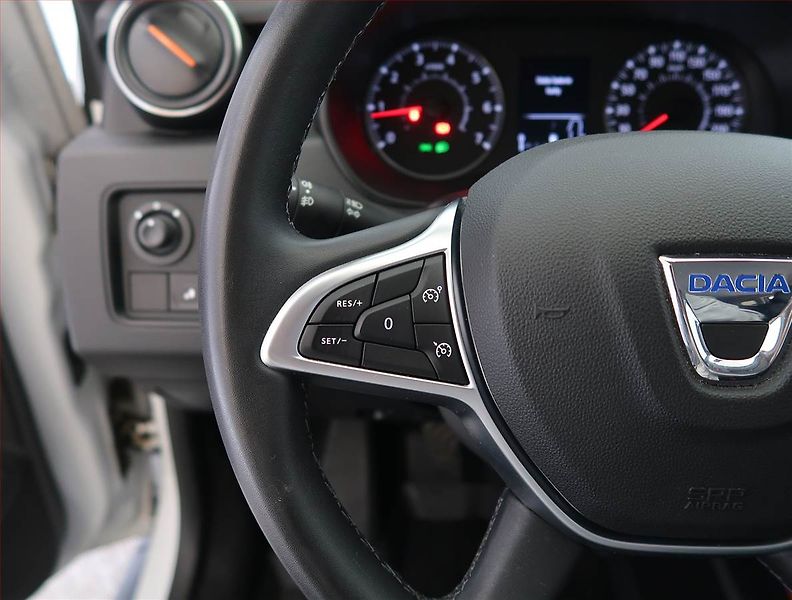 Dacia Duster (2022) Extreme 1.3 TCe, Serv.kniha - fotka 17 z 21