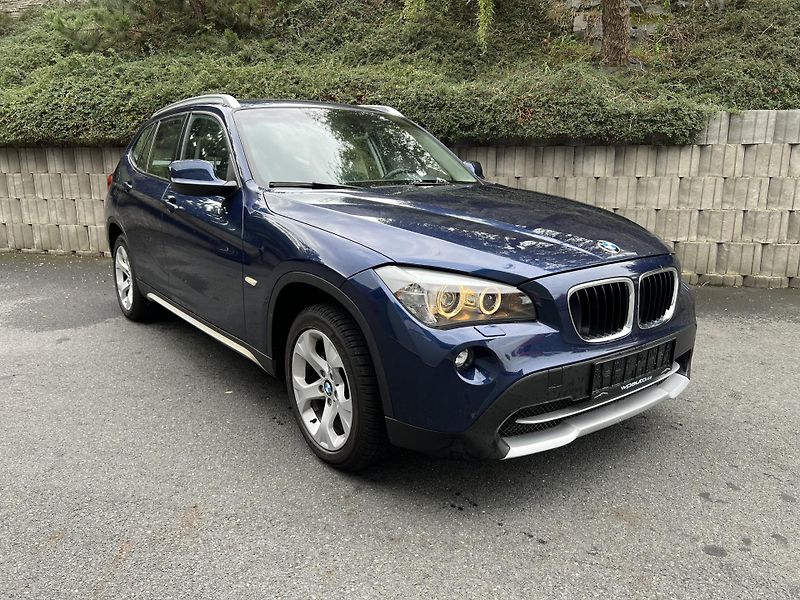 BMW X1 xDrive20d 130kW PANORAMA 1.MAJ - fotka 3 z 13