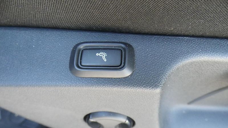 Škoda Octavia 2,0 TDI Style DSG 110 kW - fotka 22 z 24
