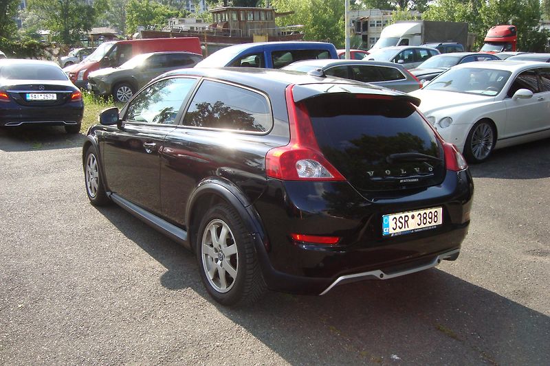 Volvo C30 (2010) 1.6d - fotka 5 z 63