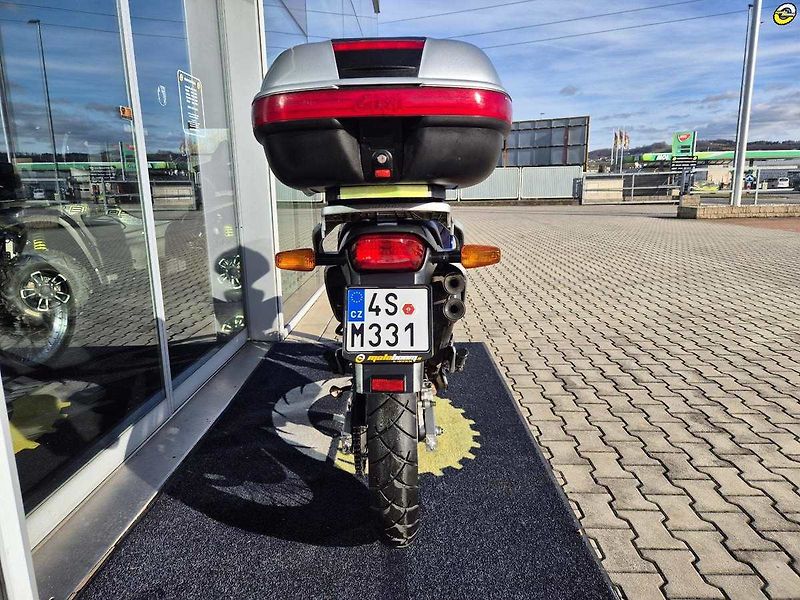 Honda XL 650 V Transalp (2004) - fotka 5 z 19