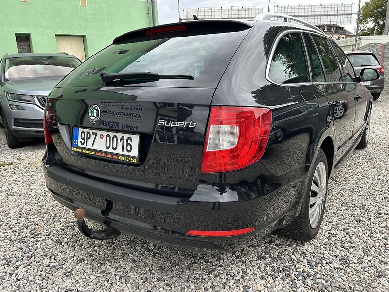 Škoda Superb (2012) 2.0 TDi 103 KW  - fotka 7 z 28