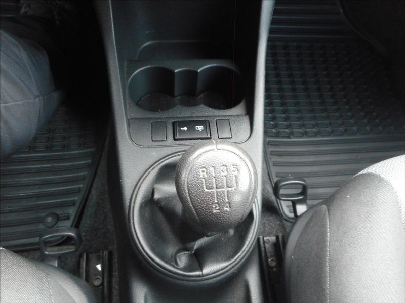 Škoda Fabia 1,2 i HTP - fotka 14 z 20