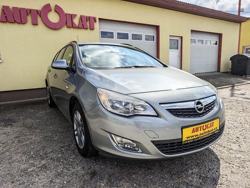 Opel Astra (2012) 1.4i 16V LPG Klima/1MAJ/ESP - fotka 1 z 23
