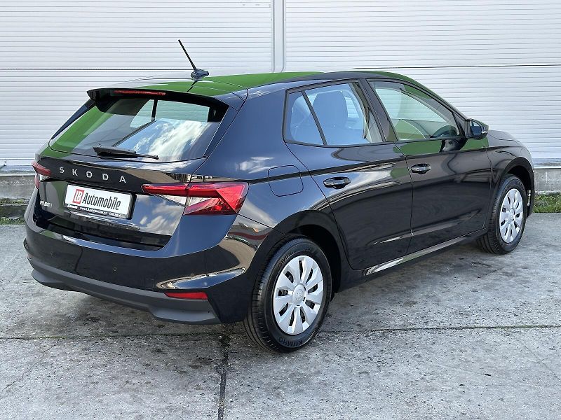 Škoda Fabia 1.0TSi Selection 95PS LED V.Co - fotka 4 z 37