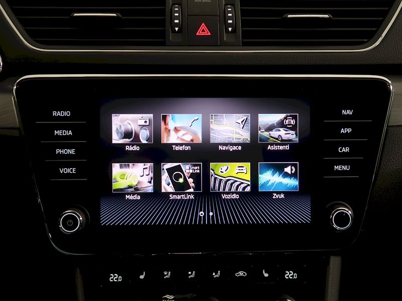 Škoda Superb (2022) STYLE 2.0TDI 147KW 4x4 DSG TAŽ - fotka 23 z 40