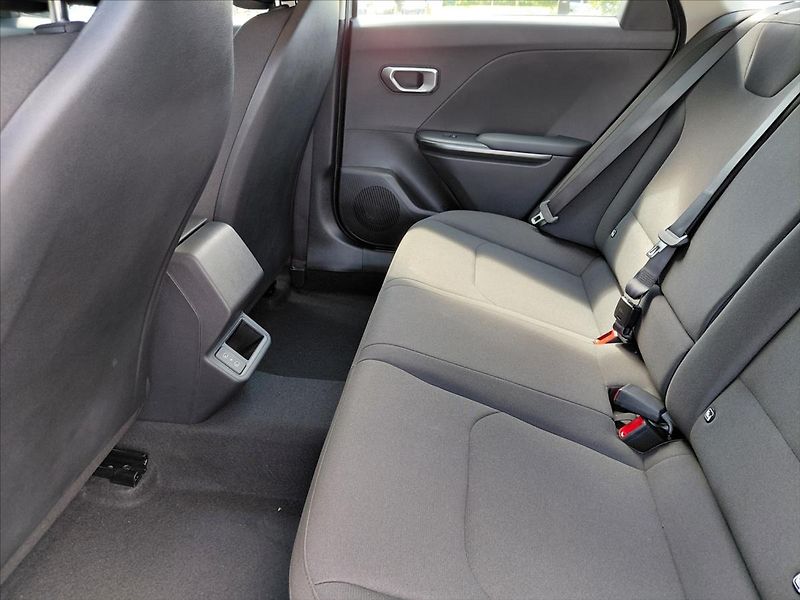 Kia K4 (2026) 1,0   T-GDI SW 7DCT SPIN - fotka 10 z 13