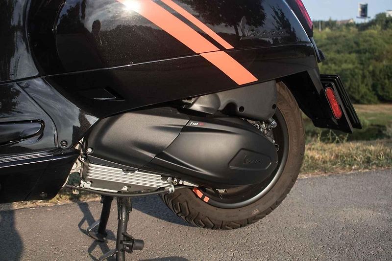 test Vespa GTV 300