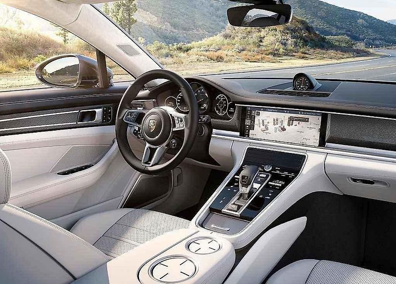 Porsche Panamera.