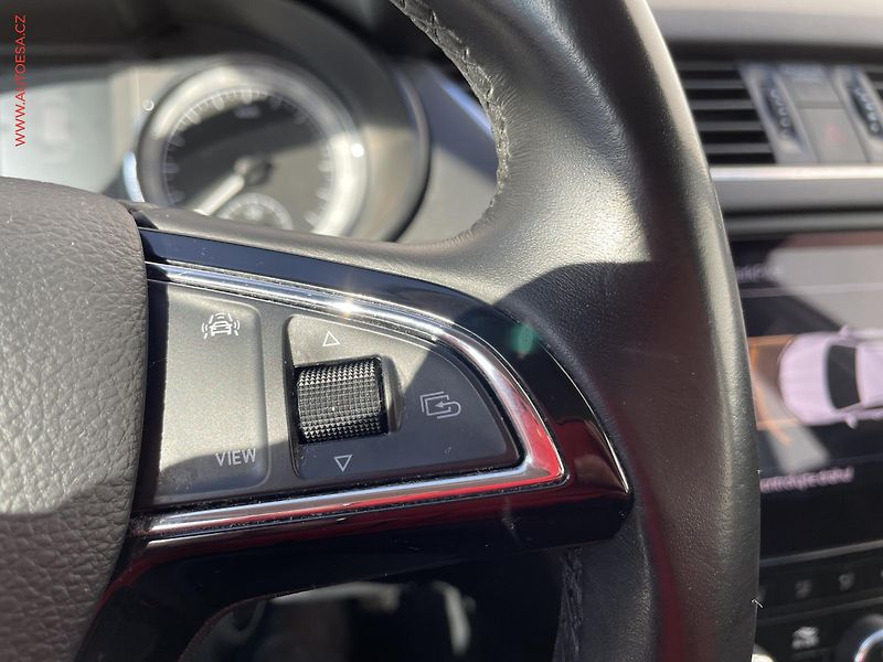 Škoda Octavia (2020) 1.6 TDi, 2.maj,ČR, Style - fotka 16 z 20