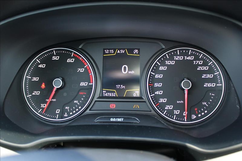 Seat Leon 1,8 TSi Xcellence FullLED, ACC - fotka 18 z 48