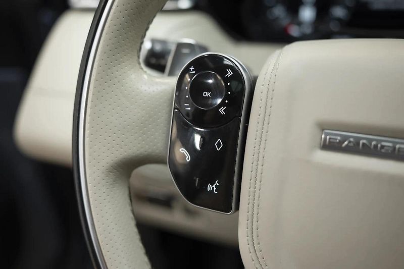 Land Rover Range Rover Velar P380 280 kW R-Dynamic - fotka 12 z 37